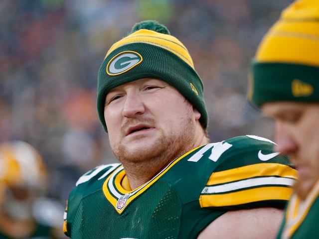 Bulaga Leaves Practice With Injury Bulaga Leaves Practice With Injury